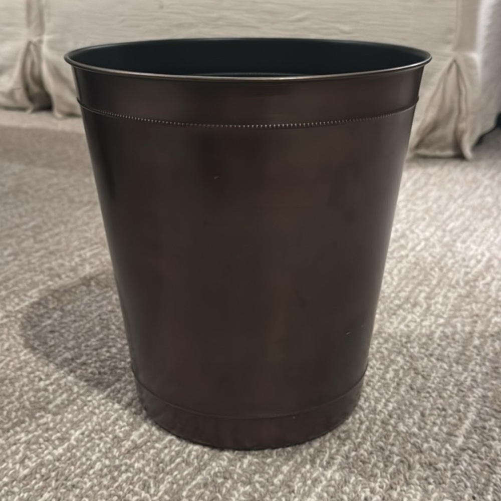 Bronze Metal Trash Can – Like New